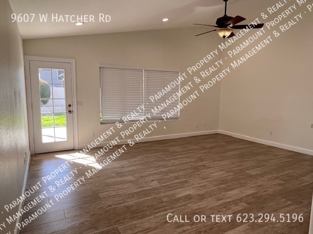 Building Photo - 3 Bed/2 Bath ready for immediate move in!