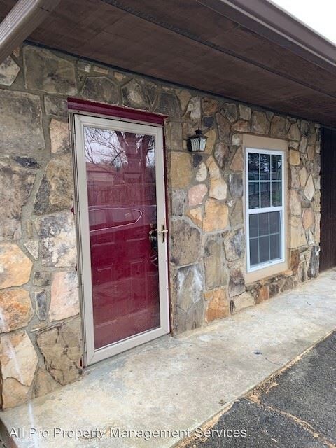 Foto principal - 147 Mary Lee Dr