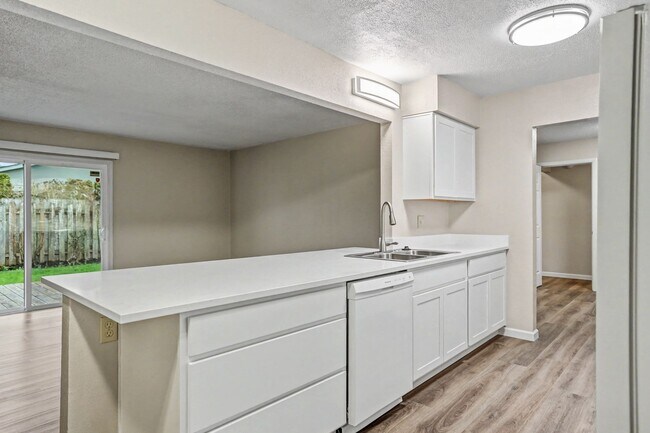 Foto del edificio - 4110 Coolidge Dr SE