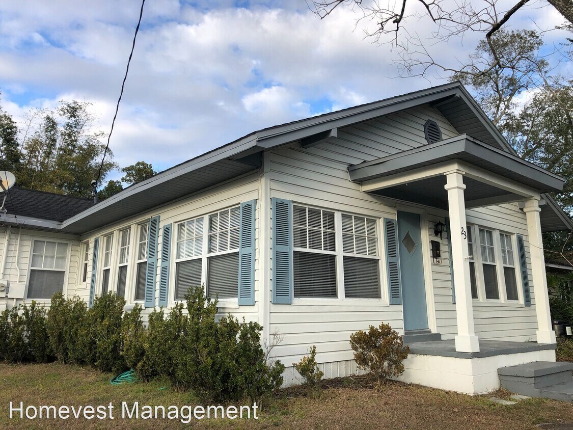 Primary Photo - 2 br, 2 bath House - 23 W. King Street