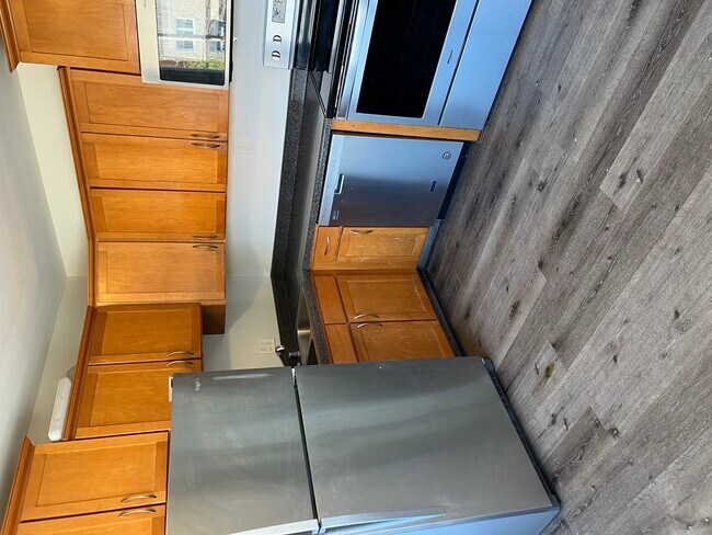 Foto del edificio - 7716 Ogden Ave