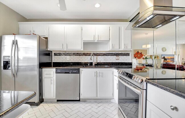 Foto del edificio - 4070 Tivoli Ct