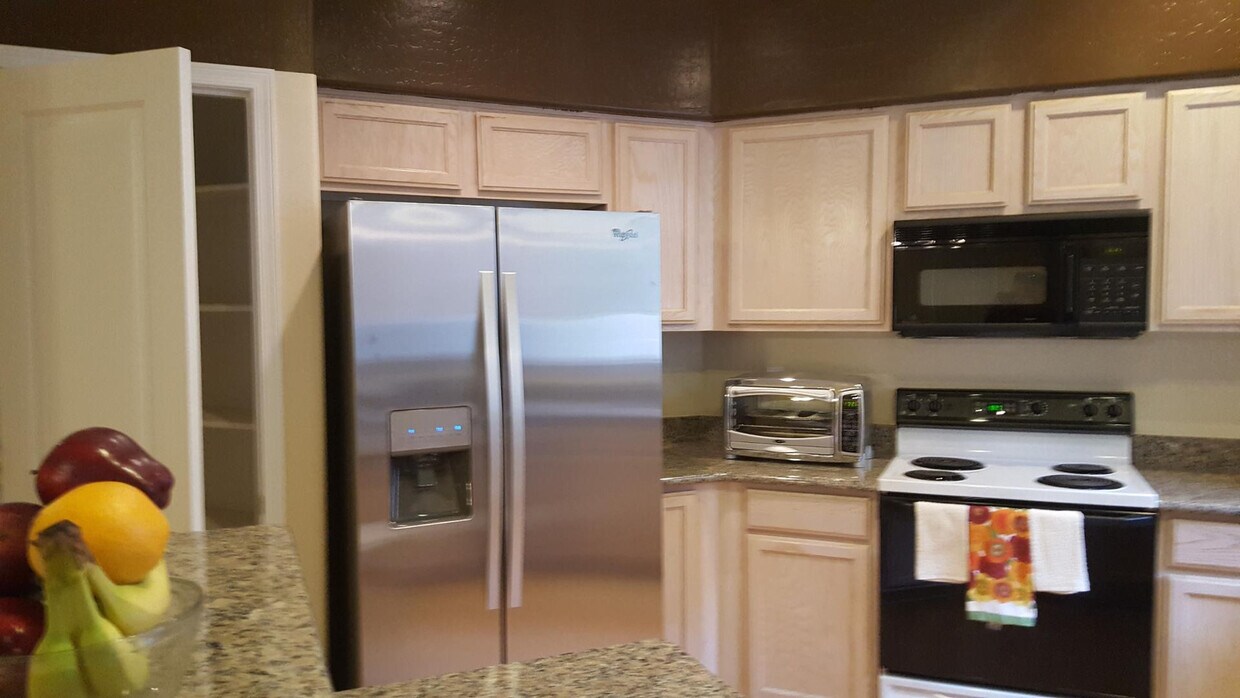 Foto del edificio - 8180 E Shea Blvd