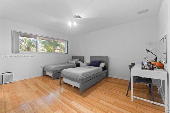 Building Photo - 13060 Lerida St