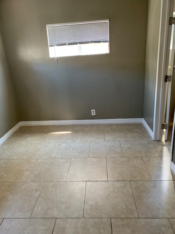 Foto del edificio - 13152 Westlake St