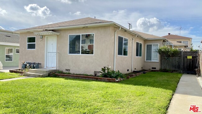 Foto del edificio - 3821 Prospect Ave