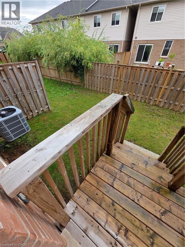 Building Photo - 9 Arietta Ln