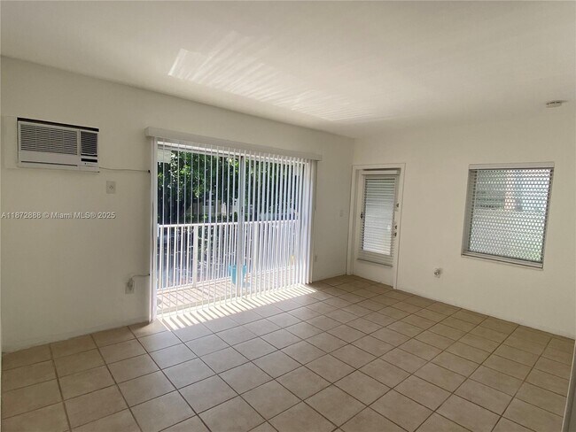 Foto del edificio - 921 Meridian Ave