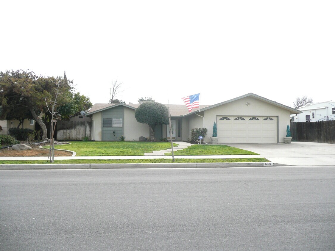 1385 W Malone St, Hanford, CA 93230 House Rental in Hanford, CA