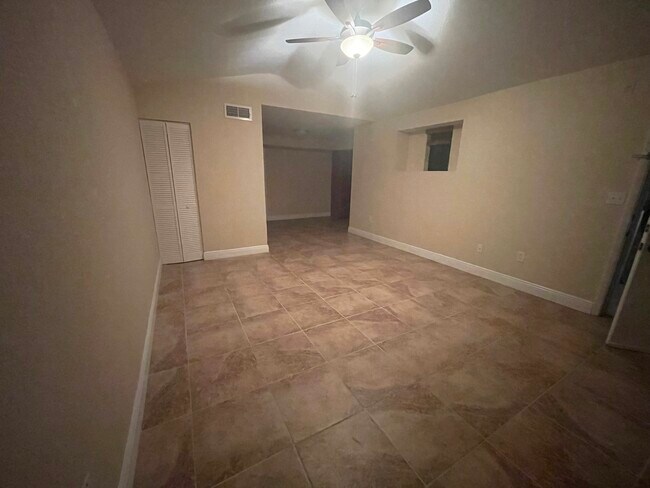 Foto del edificio - 10440 SW 156th Ct