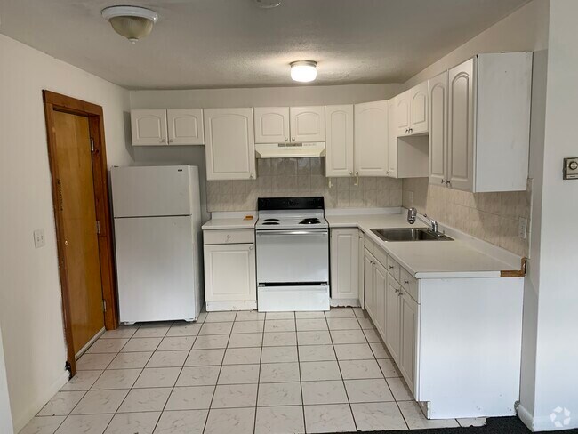 Building Photo - 222 Parker Hill Ave