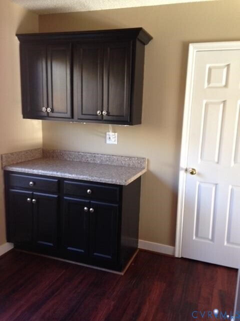 Foto del edificio - 4666 Twin Hickory Lake Dr