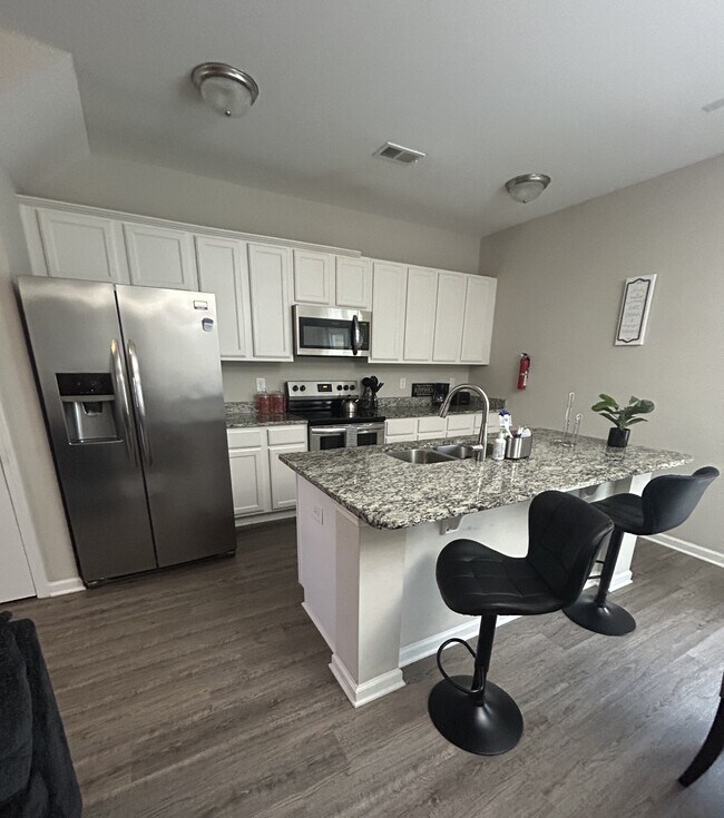 Foto del edificio - 139 Hunters Grove Dr