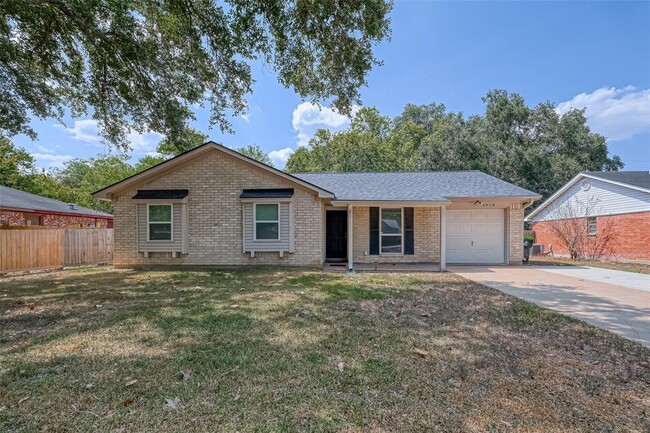Building Photo - 3416 Needville Ave