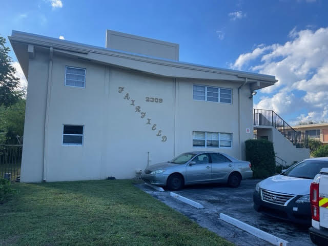 Building Photo - 2309 S Federal Hwy