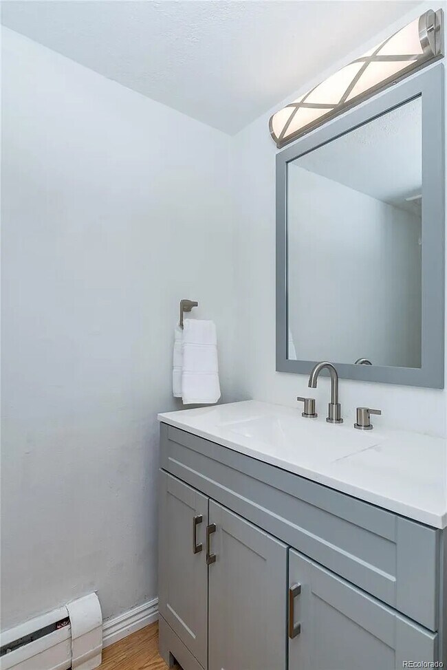 2700 S Holly St Unit 229, Denver, CO 80222 Condo for Rent in Denver