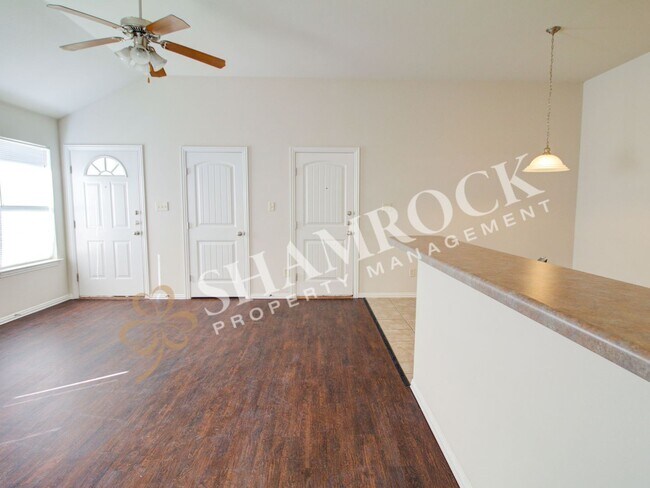 Foto del edificio - 3/2 Duplex off Hwy 84