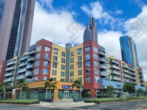 Building Photo - 400 Keawe St