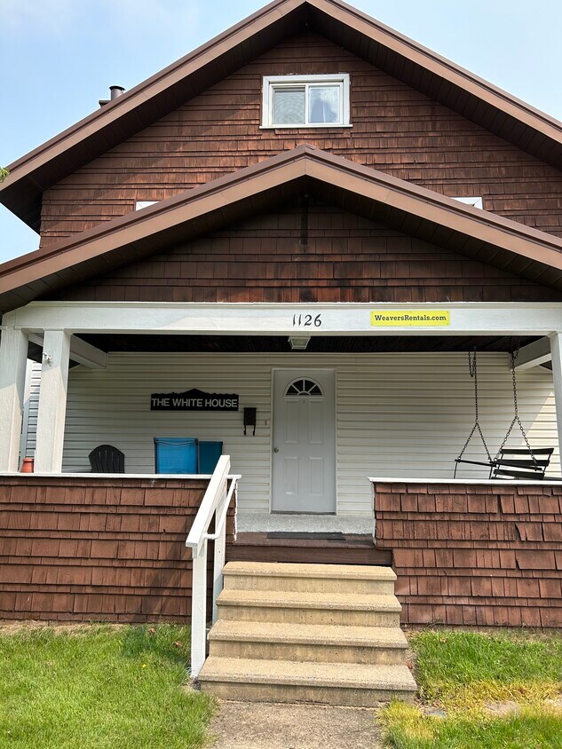 1126 Oakland Ave, Indiana, PA 15701 House Rental in Indiana, PA