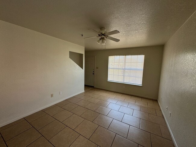 Building Photo - 1106 Lansberry Ct