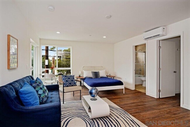 Foto del edificio - 3580 Fourth Ave