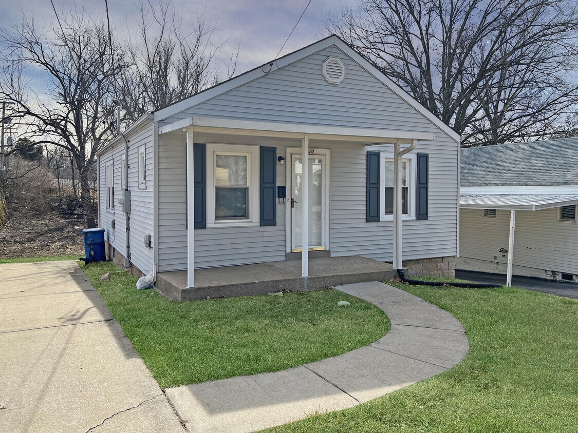 9610 W Milton Ave, Overland, MO 63114 House Rental in Overland, MO