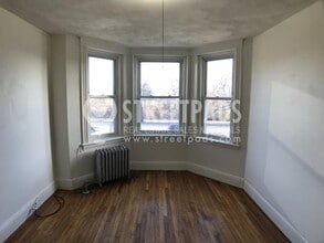 Building Photo - 1185 Boylston St