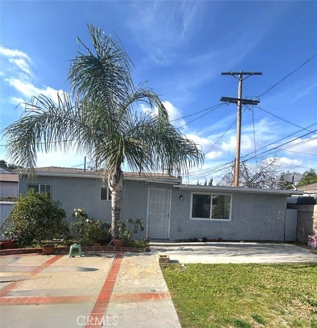 Foto del edificio - 8854 Dorrington Ave