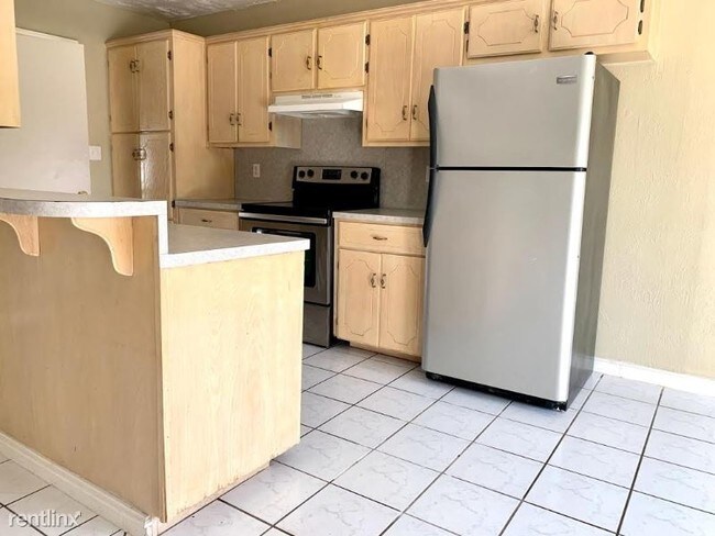 Building Photo - 2 br, 2 bath Apartment - 1923 LEMON TREE CT