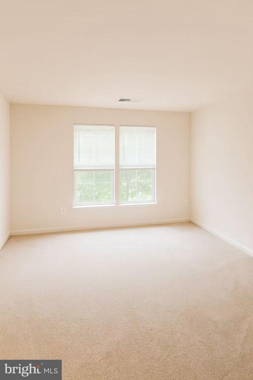 Building Photo - 11321 Amberlea Farm Dr