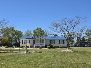 Building Photo - 432 Woodville Rd
