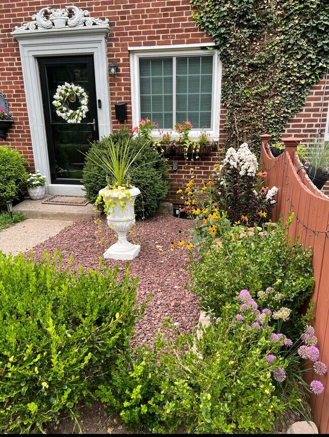 Photo - 17 Pennsylvania Ave House