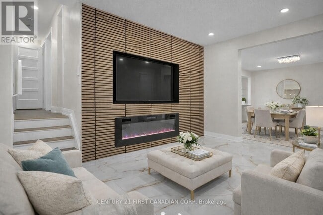 Building Photo - 1046 Jalna Blvd