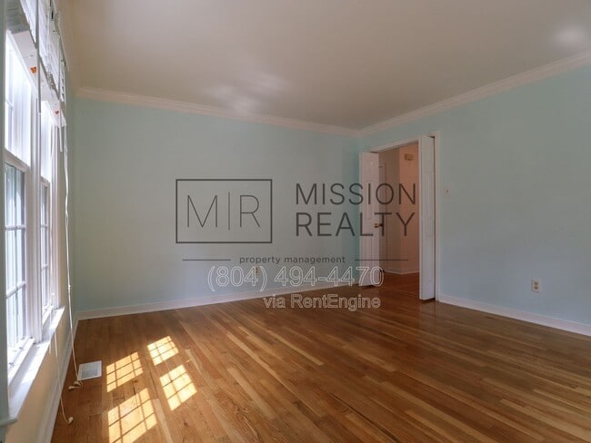 Foto del edificio - 4600 Cedar Cliff Rd