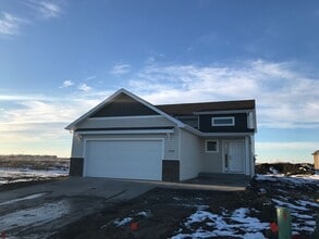 Building Photo - 5778 Deb Dr W