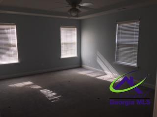 Foto del edificio - 215 Sedgebrooke Dr