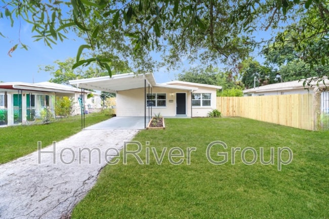 Foto del edificio - 7127 32nd Ave N