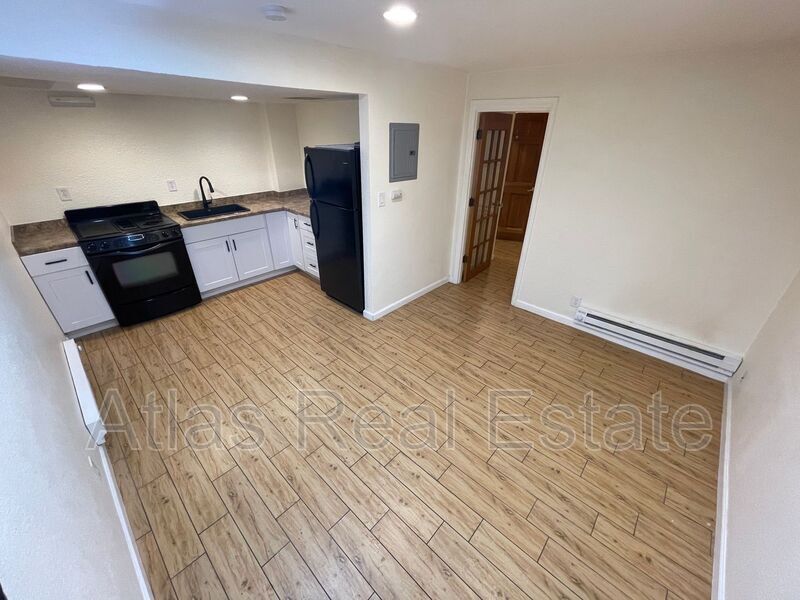 1857 W Mosier Pl Unit B, Denver, CO 80223 Condo for Rent in Denver