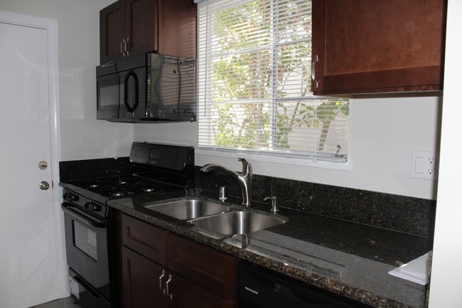 Building Photo - 6236 La Mirada Ave
