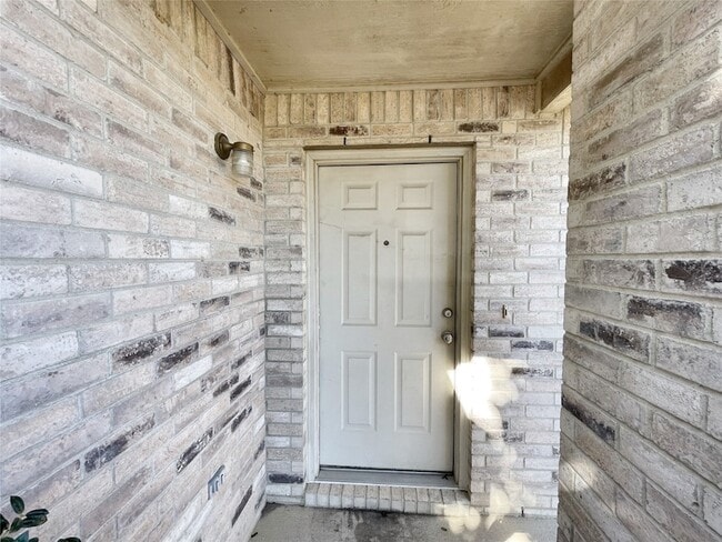 Foto del edificio - 5405 Shiver Rd