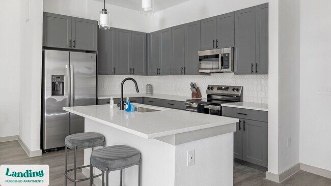 Foto del edificio - 3706 Goodwin Ave