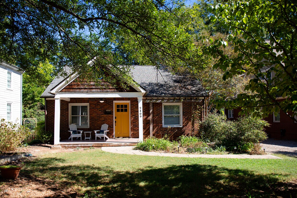 Primary Photo - 2409 Shenandoah Ave