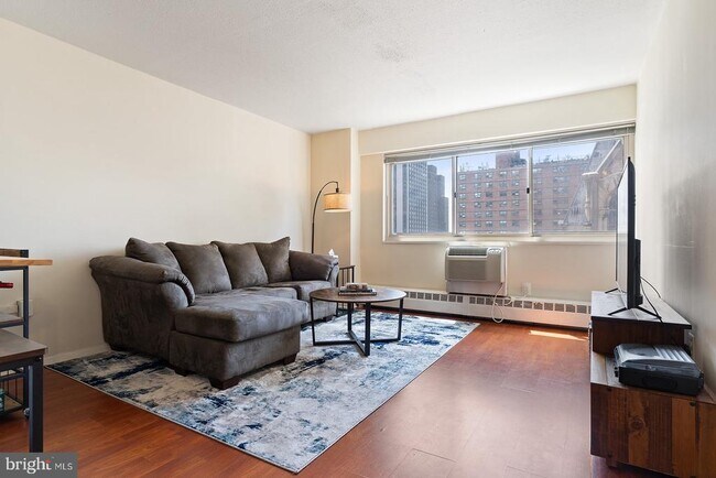 Foto del edificio - 2101-17 Chestnut St