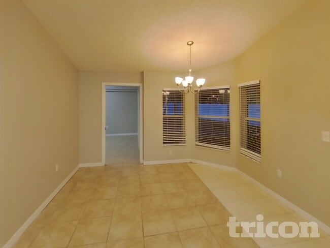 Foto del edificio - 8421 Bay Dr