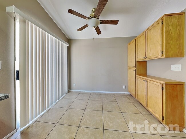 Building Photo - 3688 Copper Cactus Dr