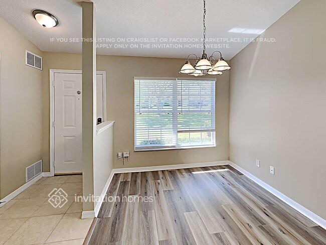 Foto del edificio - 13125 Baneberry Ct