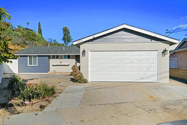 Foto del edificio - 7684 Meadowbrook Ct
