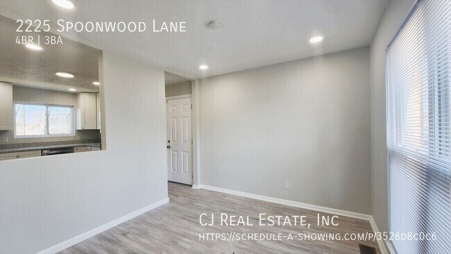 Foto del edificio - 2225 Spoonwood Dr