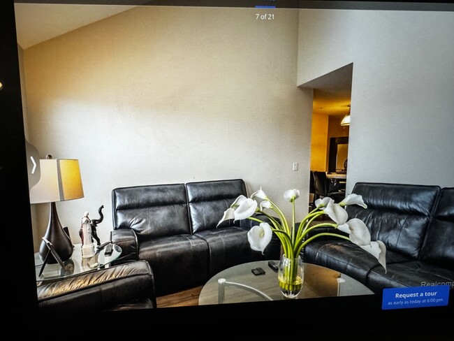 Building Photo - 641 Lewa Downs Dr