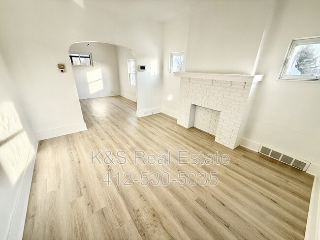 Foto del edificio - 2413 Milburn St